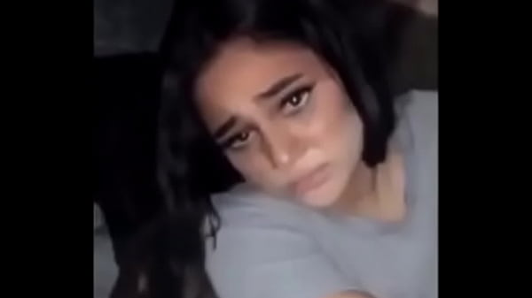 Beurette dans la cave